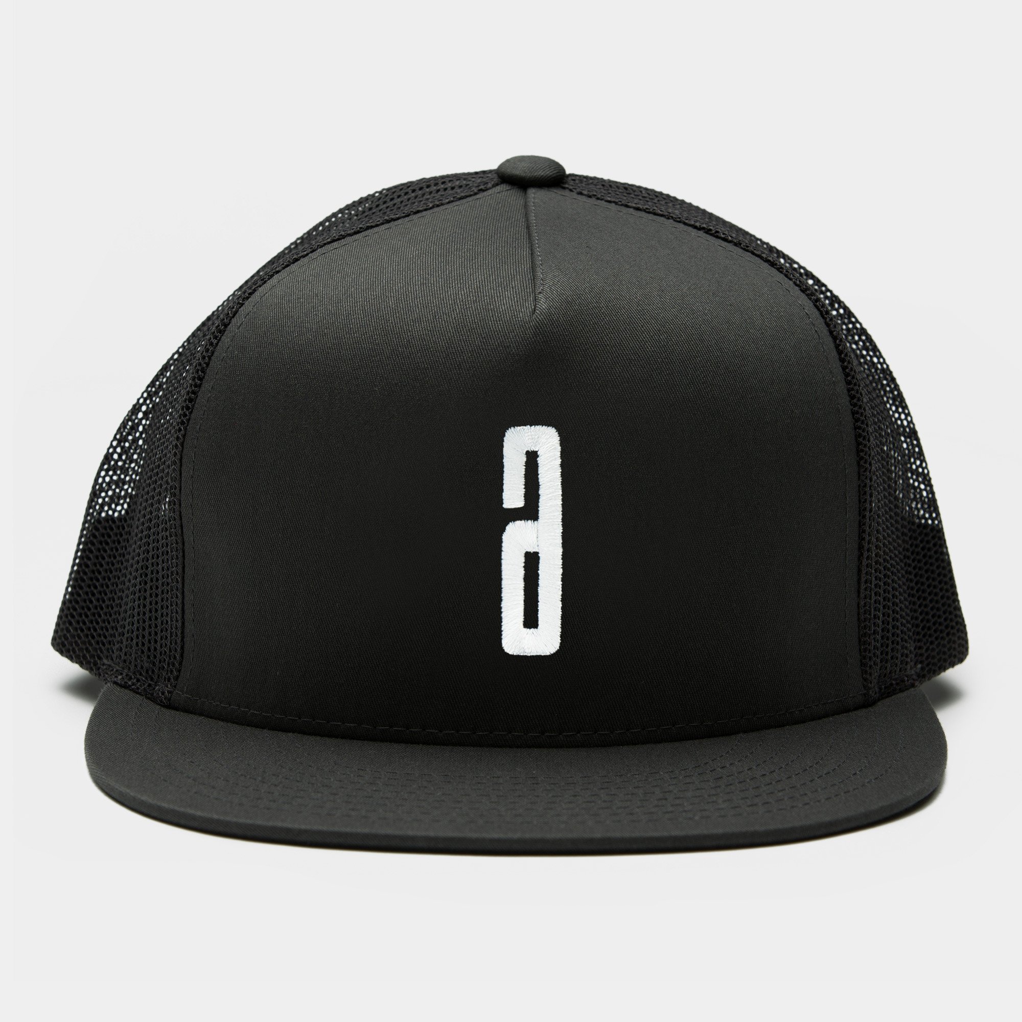 Trucker Cap Embroidery A  - Black / White